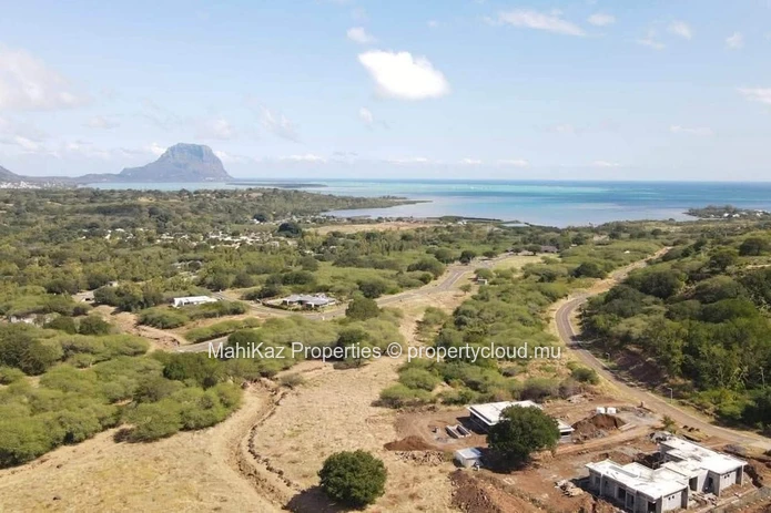Prestigious Sea & Mountain View Land For Sale | Domaine Palmyre, Petite Rivière Noire