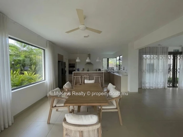 Furnished Villa – Private Pool – Large Garden