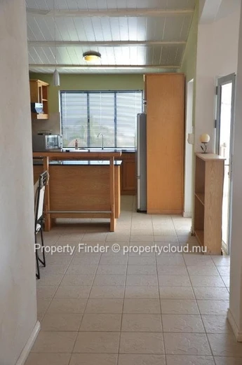 Estate Villa with Airbnb Guest Suites, Squash Courts & Sea Views - For sale - Tamarin