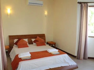 4 Bedroom Townhouse, Duplex