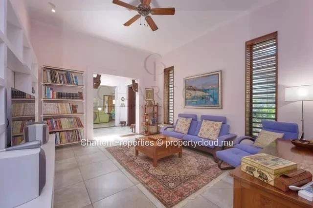 Villa de 3 chambres en suite - Une signature résidentielle à Balaclava