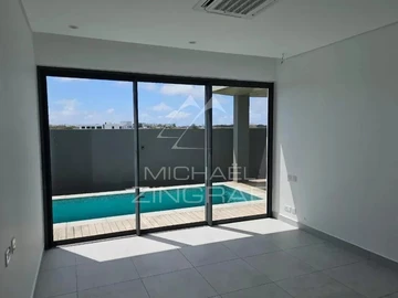 6 Bedroom Villa