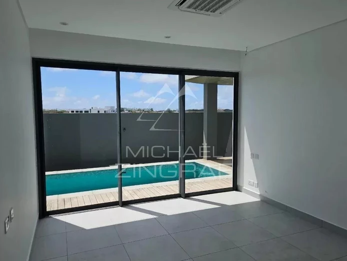 Villa contemporaine de 3 chambres avec piscine à Grand Baie