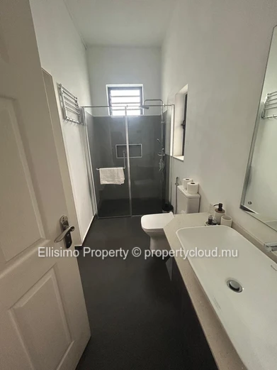 For Rent – Contemporary 4-Bedroom Villa in Grand Baie