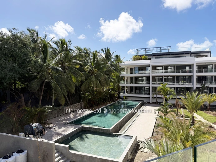 Appartement 3 chambres 147m² à Péreybère – 590 000€ | Livraison imminente | Plage privée à pied | Finitions haut de g...