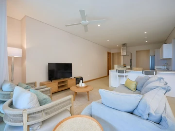 4 Bedroom Apartment