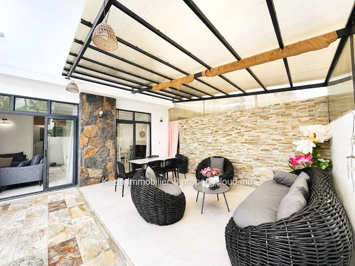 Villa Contemporaine Avec Piscine