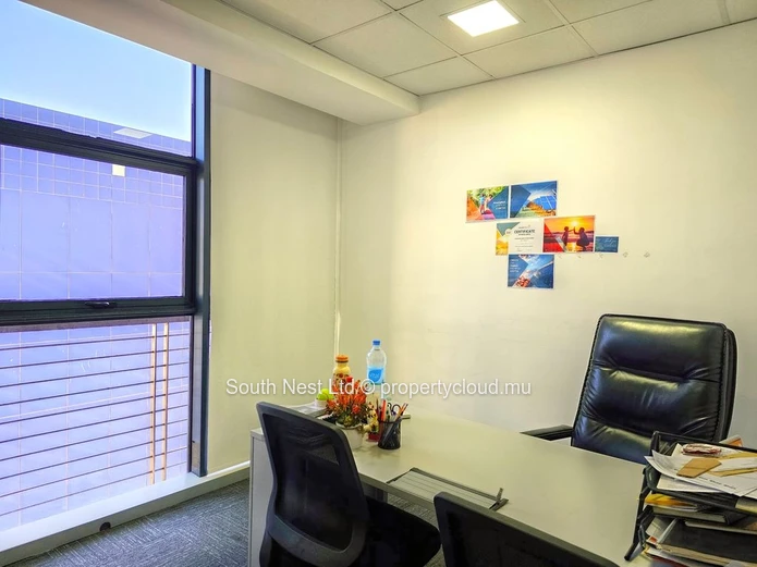 Opportunité d'Investissement – Bureau Commercial Premium à Vendre à Grand Baie