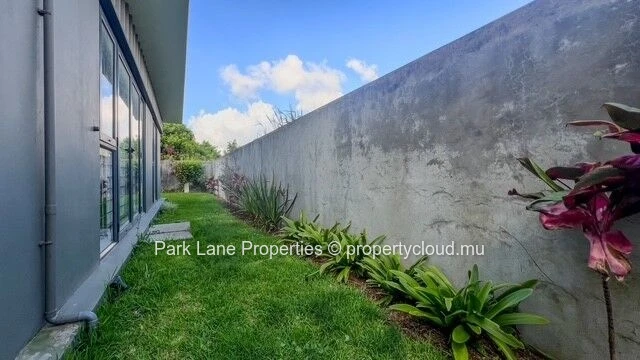 Superbe duplex neuf à Highland Rose