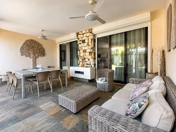 4 Bedroom Villa
