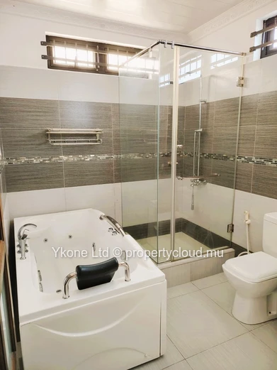 House To Rent In Trou aux Biches