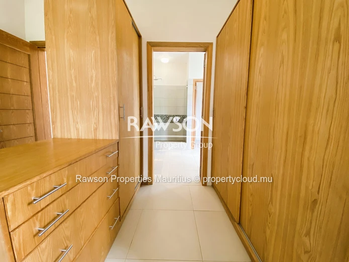 Modern Villa | 208 M² | Piton | 4 Bedrooms | Available 1St December 2026