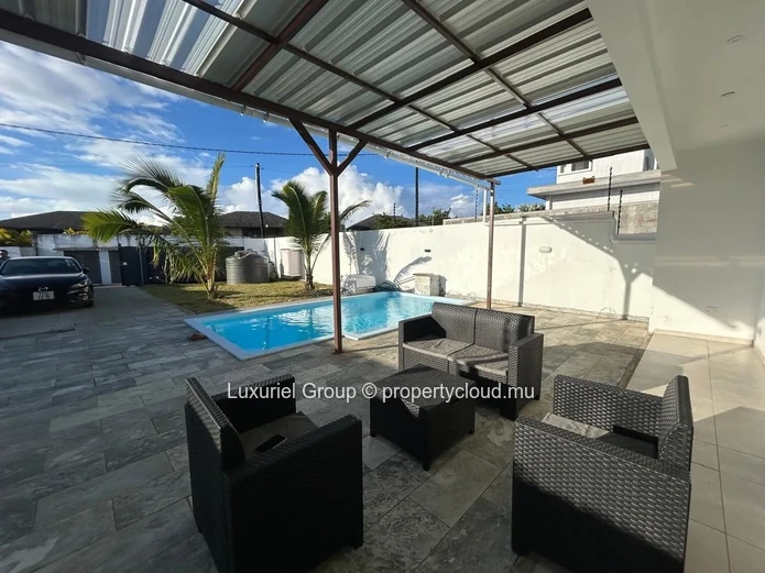 4-Bedroom Villa with Pool, Security and Premium Features