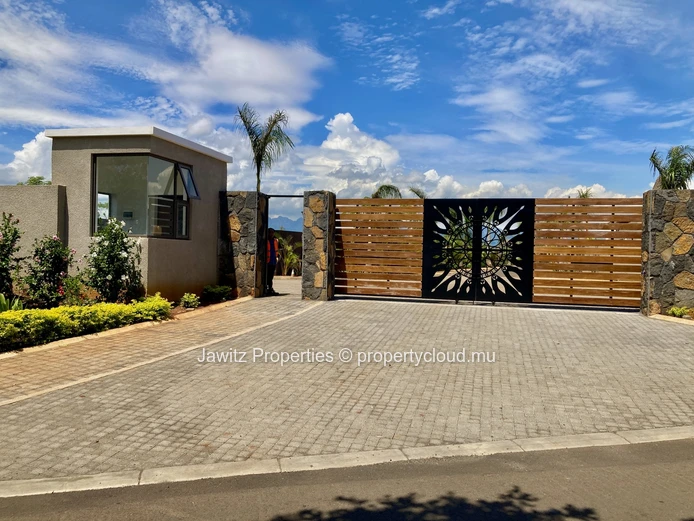 Jacaranda Villa in Balaclava - 4 bedrooms- 313 sqm