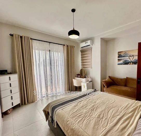 Villa neuve de 3 chambres à coucher avec piscine privée