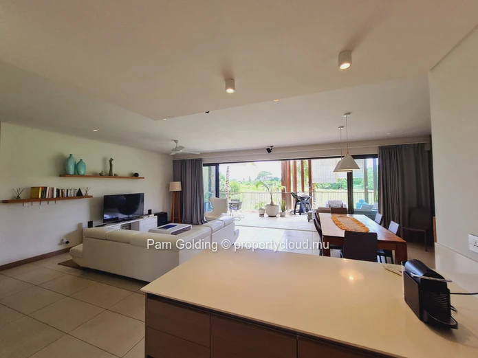 Appartement de 2 chambres  à Mont Choisy Golf and Beach Estate !