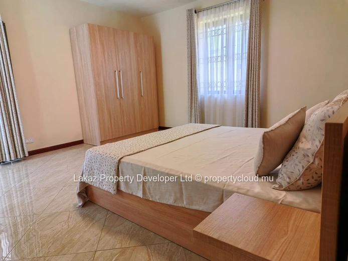 Maison meublée 4 chambres à louer à Trou aux Biches