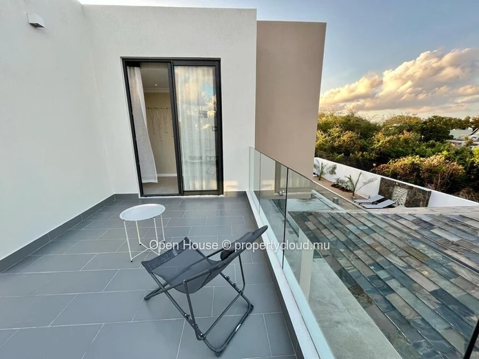 3-Bedroom Furnished Villa with Private Pool in Calodyne