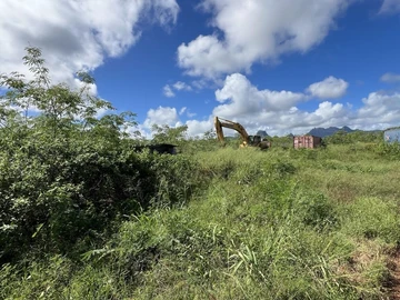 Commercial Land