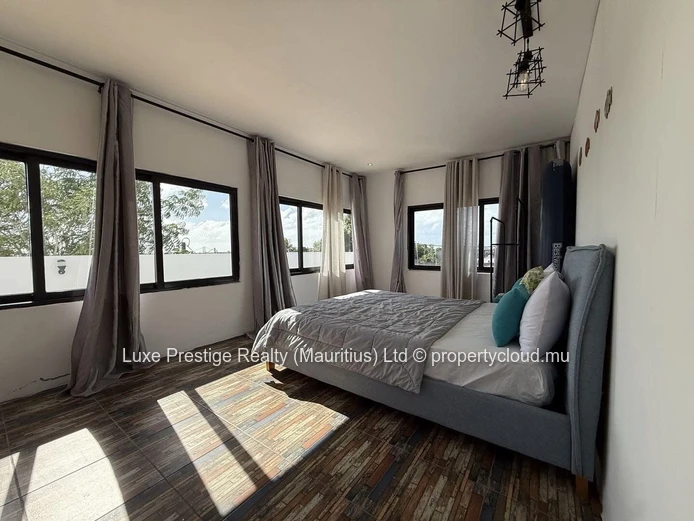 Villa Moderne et Spacieuse de 5 Chambres avec Piscine à Grand Baie  