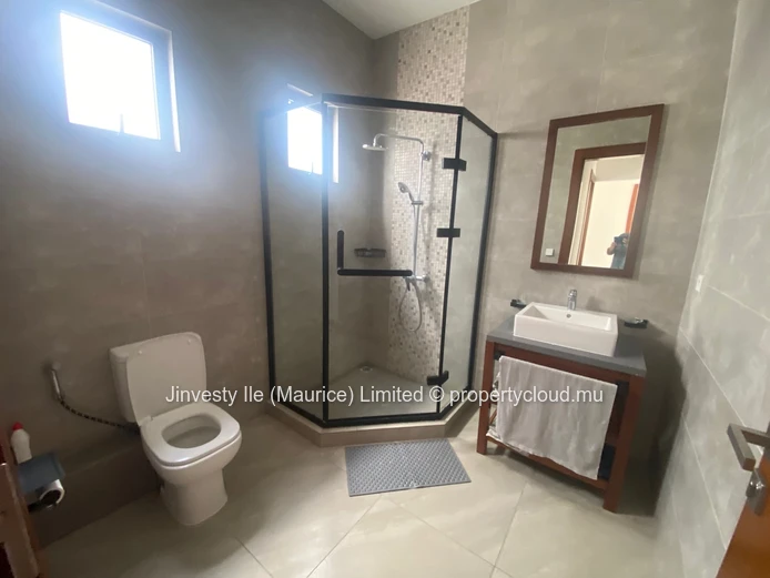 À Louer — Villa De Prestige 4 Chambres En Suite | Domaine Victoria, Grand Baie