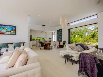 4 Bedroom Villa