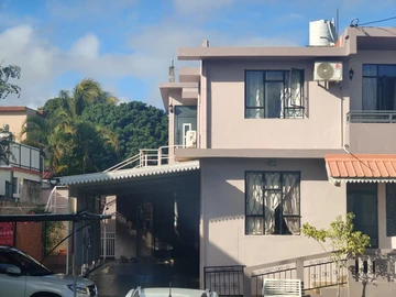 7 Bedroom House