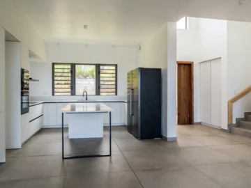 4 Bedroom Villa