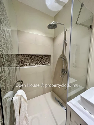 3-Bedroom Furnished Villa with Private Pool in Calodyne