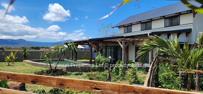 Location Long Terme – Villa neuve et d’Exception à Tamarin