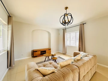 4 Bedroom Villa