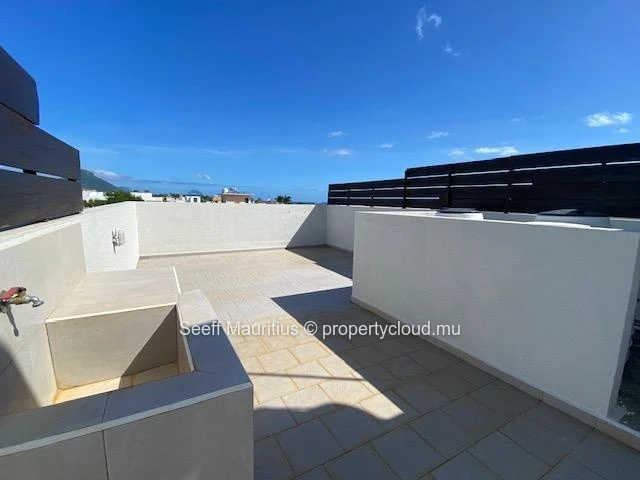 This splendid duplex features three bedrooms and three bathrooms