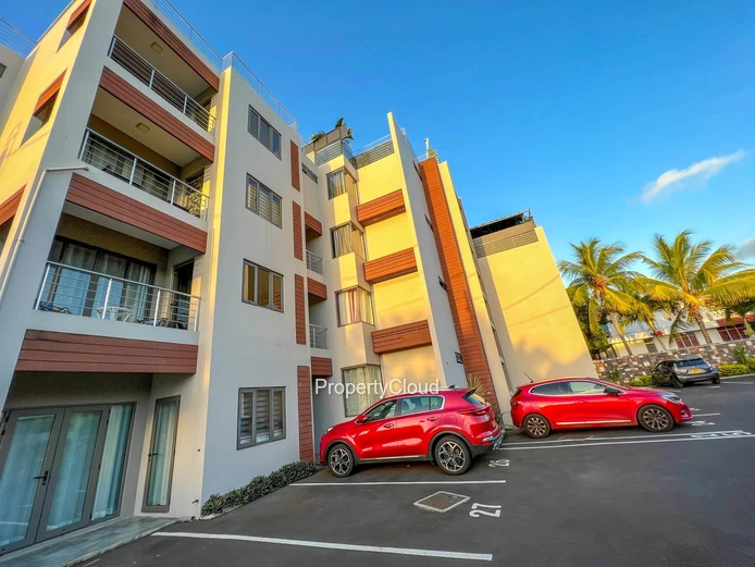 À Louer | Appartement 2 Chambres | À 5 Minutes À Pied De La Plage | Trou Aux Biches