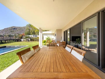 4 Bedroom Villa