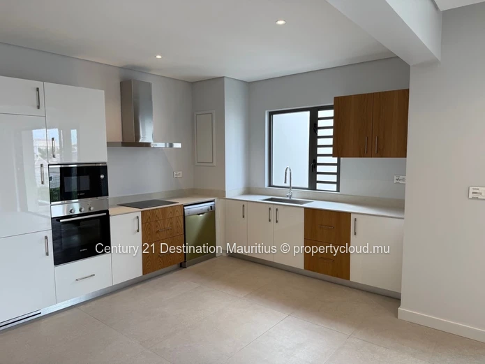 FROM USD 385,000 | Walk to the Lagoon – New 2-Bedroom Apartments