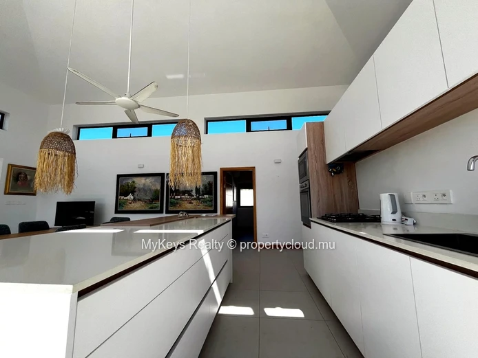 Villa Contemporaine – Grand Jardin –  Animaux Admis – Luminosité Exceptionnelle