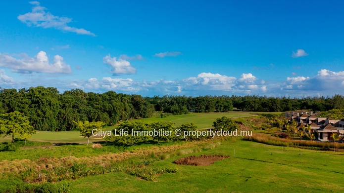 Terrain IRS à vendre à Bel Ombre, 1.575m², propriété LP, Rs.