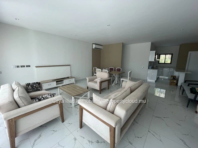 Appartement neuf de trois chambres en suite au coeur de Grand Baie