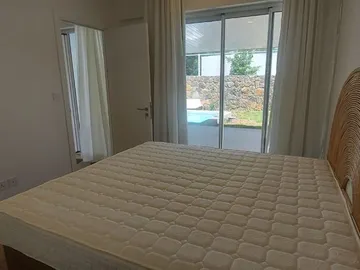 3 Bedroom Townhouse, Duplex