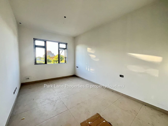 Appartement contemporain de 2 chambres à Vieux Quatre Bornes