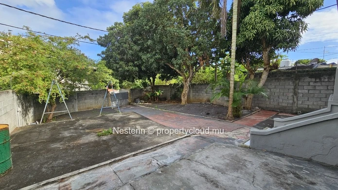 Unfurnished house of 2 bedrooms