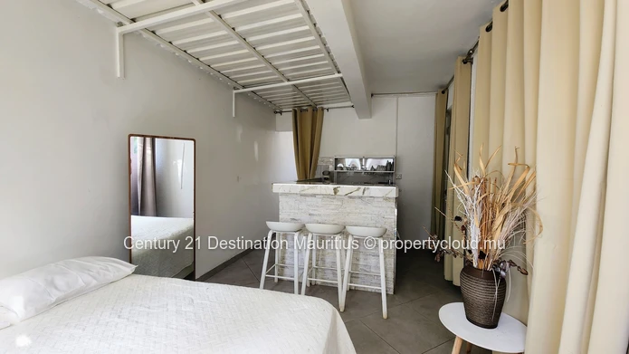 6 Bedroom Villa with Rental Income Potential in Cap Malheureux