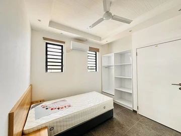 4 Bedroom Villa