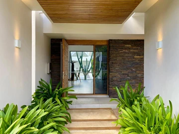 4 Bedroom Villa