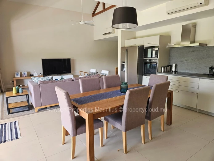 Duplex de 3 chambres à vendre à Grande Rivière Noire