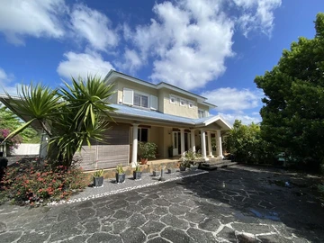 4 Bedroom Villa