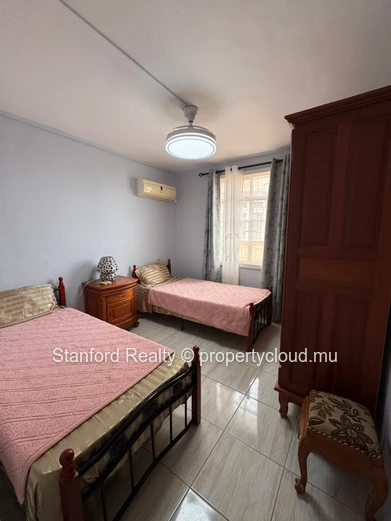 House for Rent - 2 Bedrooms, 1st Floor, Flic en Flac, West
