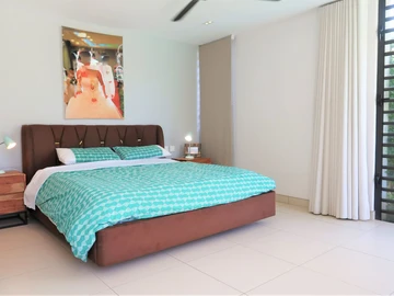 4 Bedroom Villa