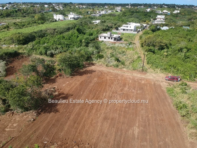 Parcelle agricole à vendre – Réunion Maurel, Petit Raffray