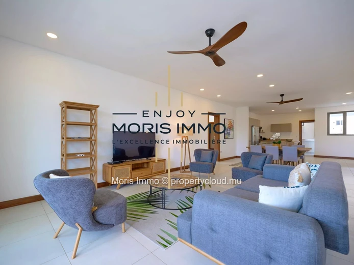 Luxury apartment in Pointe aux Canonniers